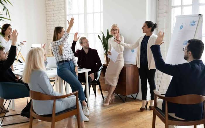 Talleres de liderazgo para empresas basados en técnicas teatrales
